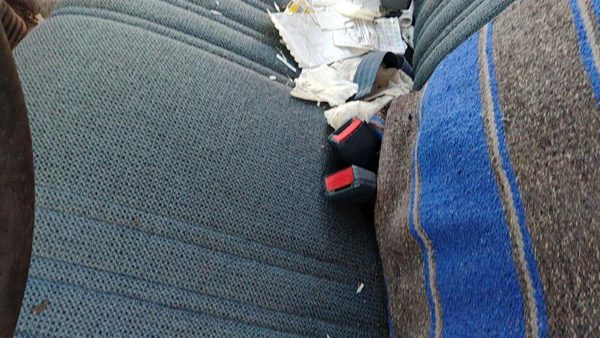 88-99 Gmc Sierra 2500 Driver Left Front Seat Belt Buckle Receiver Oem Blue — photo 3