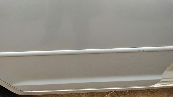 06-12 Fusion Passenger Right Rear Moulding From Door Back Trim Strip Silver Ux — photo 4