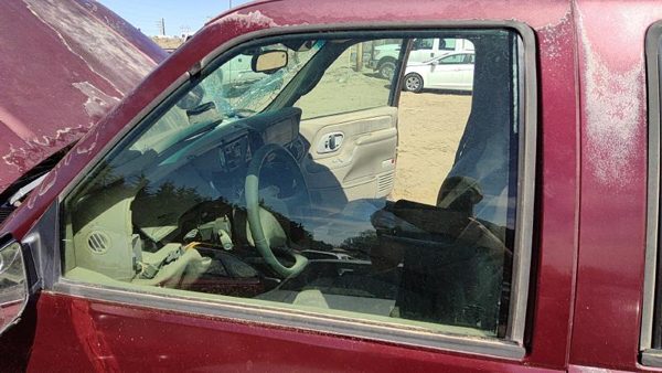 1992-2000 Gmc Yukon Driver Left Front Side Window Door Glass Oem 15696941 — photo 1