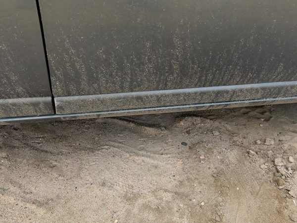 1998-2004 Cadillac Seville Passenger Right Front Lower Door Molding Thunder Gray — photo 2