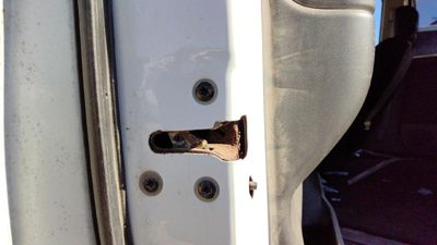 04-14 Nissan Titan Driver Left Rear Door Latch With Rods/cables Crew Cab Back