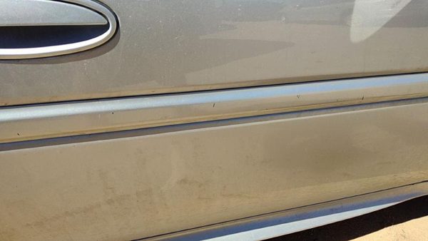 04-08 Grand Prix Passenger Right Front Moulding From Door Trim Strip Silver 12U — photo 3