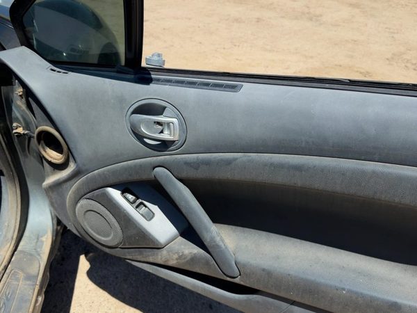 06-12 Eclipse Passenger Right Front Door Trim Panel With Switches Hatchback Gray — photo 5