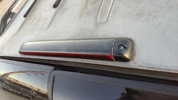 1994-1997 Chevy Suburban Third Brake Light Middle Lamp Oem 15736488 — photo 5
