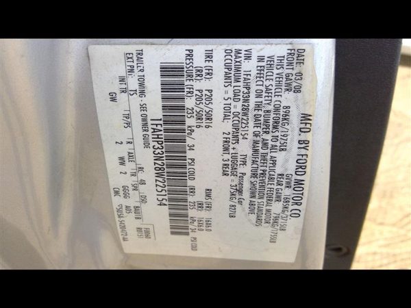2008 Ford Focus — vehicle photo 3