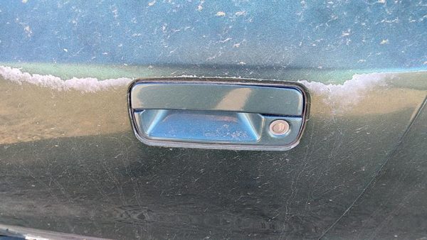 91-99 Olds 88 Driver Left Front Outside Door Handle Oem Green — photo 2