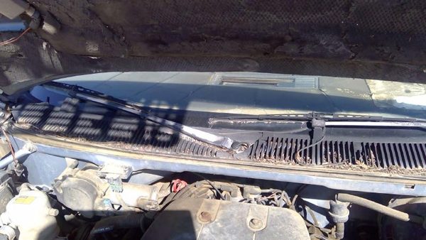 1991-1996 Chevy Caprice Windshield Wiper Cowl Vent Trim Panel Oem Grille — photo 6
