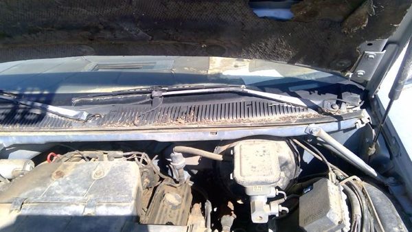 1991-1996 Chevy Caprice Windshield Wiper Cowl Vent Trim Panel Oem Grille — photo 2