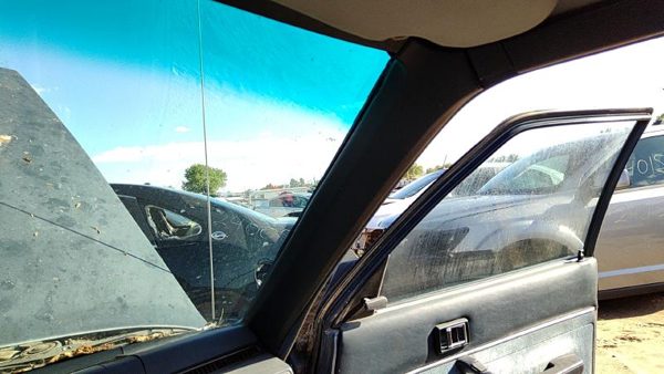 84-86 Toyota Camry Passenger Right A Pillar Trim Windshield Post Panel Oem Gray — photo 1