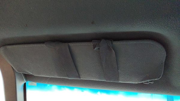 1990-1997 Gmc Safari Driver Left Sun Visor Oem Blue — photo 3