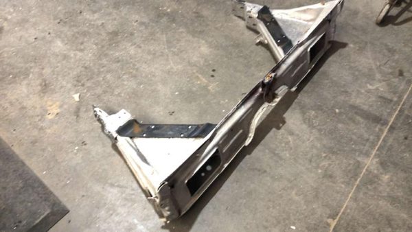 1984-1990 Chevy Corvette C4 Rear Bumper Reinforcement Frame Impact Bar Oem — photo 4