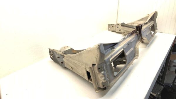 1984-1990 Chevy Corvette C4 Rear Bumper Reinforcement Frame Impact Bar Oem — photo 3