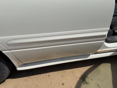 00-05 Lesabre Passenger Right Rear Moulding From Door Back Trim Strip White 40U