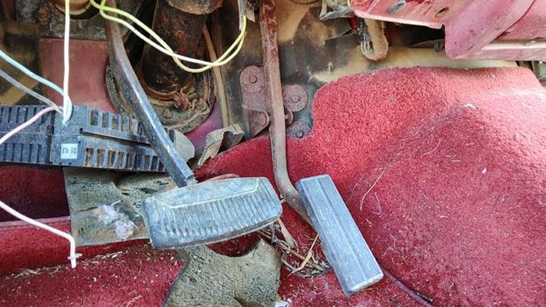 1988 Ford F150 Pedal Assembly — photo 2