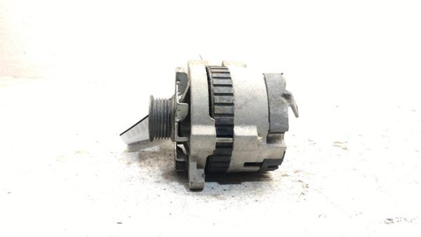 1991-1992 Isuzu Rodeo Alternator Oem 3.1L V6 19152478 — photo 1