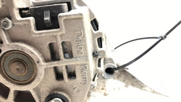 1991-1992 Isuzu Rodeo Alternator Oem 3.1L V6 19152478 — photo 5