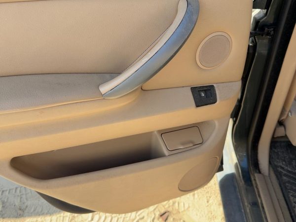 03-06 Bmw X5 Driver Left Rear Door Trim Panel With Switches Back E53 Beige Lchc — photo 6