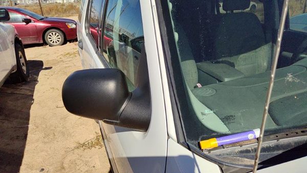 2005 Ford Explorer Front Door RH 4DR Yz Oxford White — photo 3