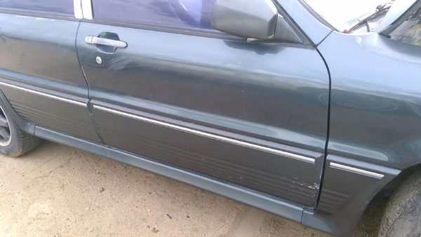1991 Mitsubishi Galant VR-4 Passenger Right Front Door Shell OEM RH Green — photo 2