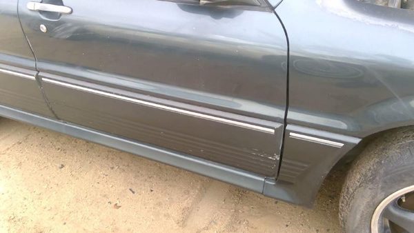 1991 Mitsubishi Galant VR-4 Passenger Right Front Door Shell OEM RH Green — photo 6