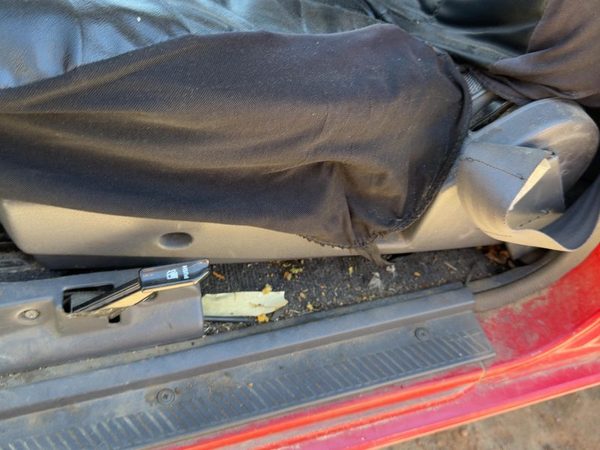 90-95 Nissan Pathfinder Driver Left Side Seat Trim Panel OEM Gray — photo 2
