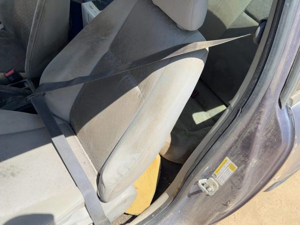 05-10 Chevy Cobalt Driver Left Front Seat Belt Retractor Oem Shoulder Gray 14B — photo 1
