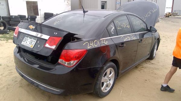 2013 Chevy Cruze — vehicle photo 6