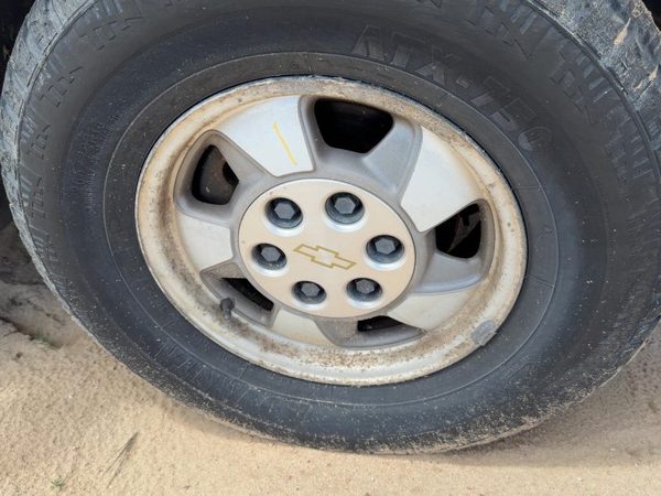 2000-2003 Chevy Suburban 16" Aluminum Wheel Oem Factory Rim Pf4 #1 15004143 — photo 3