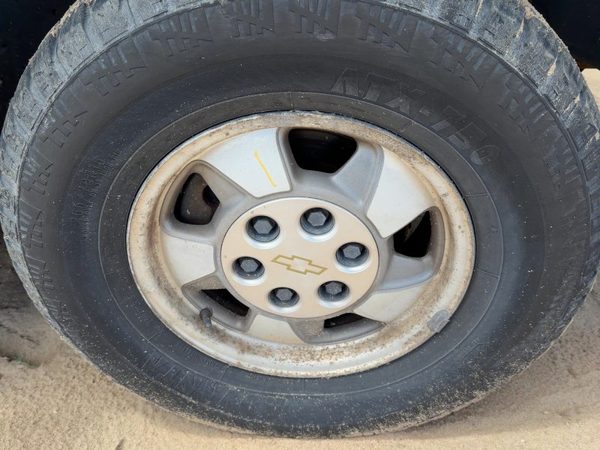 2000-2003 Chevy Suburban 16" Aluminum Wheel Oem Factory Rim Pf4 #1 15004143 — photo 4