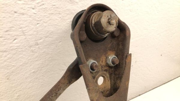 1970-1973 Nissan Datsun 240Z Passenger Right Front Lower Control Arm Oem A Arm — photo 4
