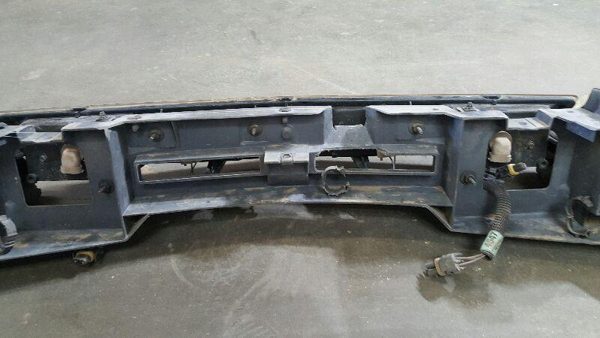 1996 Pontiac Grand Prix Fog/mark/park/turn Light/lamp Unknown Side - RH Or LH — photo 2