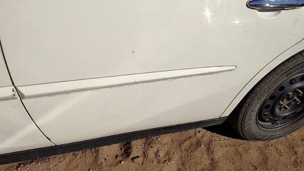 05-09 Lacrosse Driver Left Rear Moulding From Door Oem Back Trim Strip White 40U — photo 1