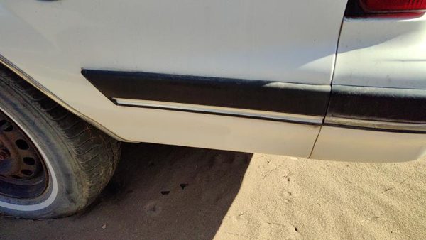 89-96 Buick Century Driver Left Rear Moulding On Quarter Panel Oem — photo 6