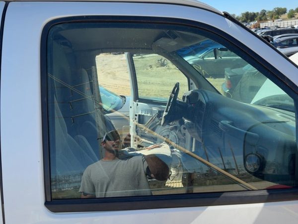 1996-2024 Chevy Express 2500 Passenger Right Front Side Window Door Glass Oem — photo 2
