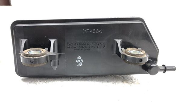 2008-2014 Subaru Impreza Fuel Vapor Canister Oem Charcoal Housing 2.5L — photo 4