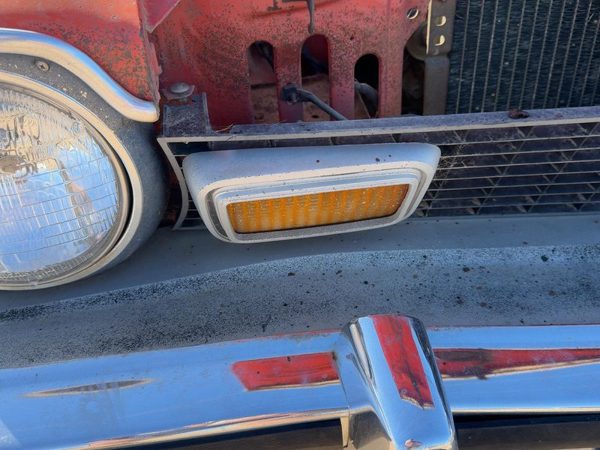 76-77 Maverick Passenger Right Front Turn Signal Light Lamp Oem Fender Mounted — photo 4