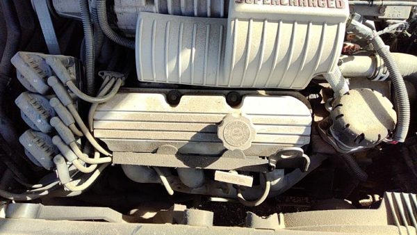 1992-1996 Buick Park Ave Ultra Front Valve Cover Oem 3.8L Supercharged — photo 3