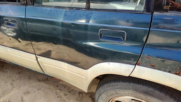 1997 Suzuki Sidekick Rear Door LH Green — photo 1