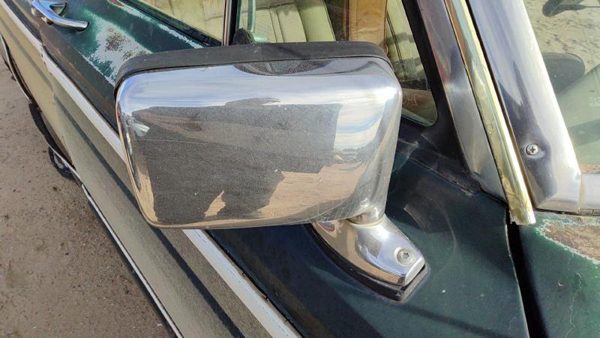 1984 Jeep Grand Door Mirror RH Wagoneer Passenger Right Side Mounted OEM — photo 2