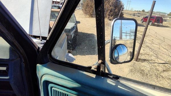 80-91 Ford F150 Passenger Right Front Vent Window Small Door Glass With Frame — photo 5