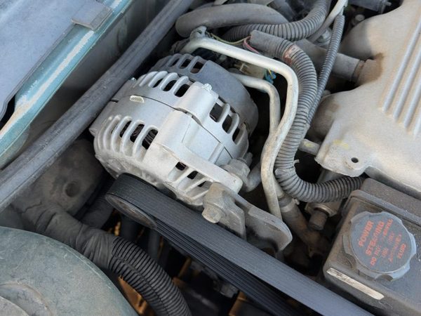 1999 Chevy Lumina Alternator OEM 105 Amp 3.1L V6 10464071 — photo 3