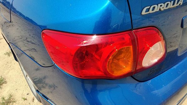 2009-2010 Toyota Corolla Driver Left Tail Light Brake Lamp Oem Rear 8156002460 — photo 3