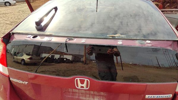 2010-2014 Honda Insight Lower Back Glass Rear Window Oem 73711Tm8A02 — photo 3