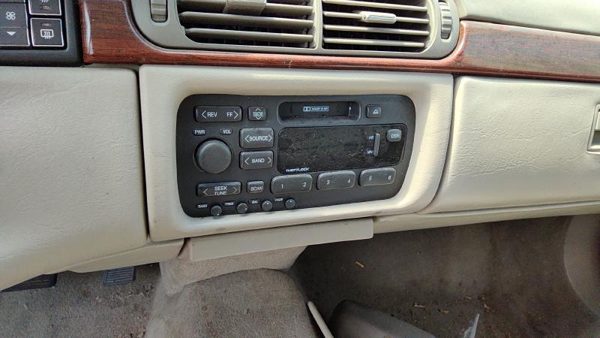 99 Cadillac Deville Trim Bezel Around Radio Surround Dash Panel Oem 152 Neutral — photo 3