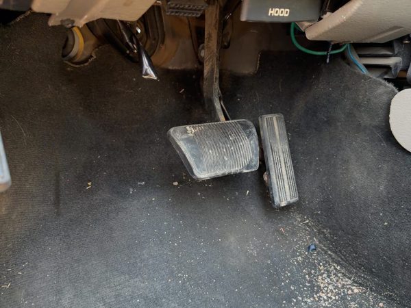 2002 Dodge Ram 1500 Brake Pedal Assembly Oem — photo 3