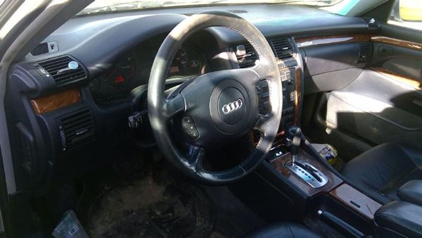2000 Audi A8 Quattro — vehicle photo 3