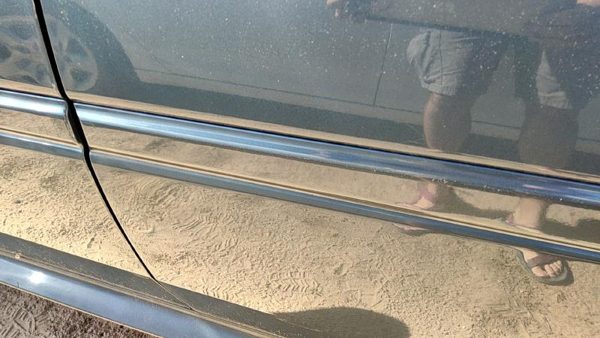 04-08 Grand Prix Driver Left Rear Moulding From Door Back Trim Stealth Gray 46U — photo 2