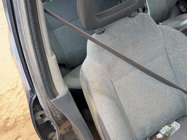 1998-2002 Isuzu Rodeo Passenger Right Front Seat Belt Retractor Oem Shoulder — photo 3