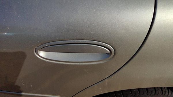 00-05 Pontiac Bonneville Driver Left Rear Outside Door Handle Back Silver 67U — photo 3