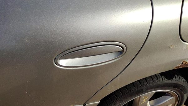 00-05 Pontiac Bonneville Driver Left Rear Outside Door Handle Back Silver 67U — photo 2